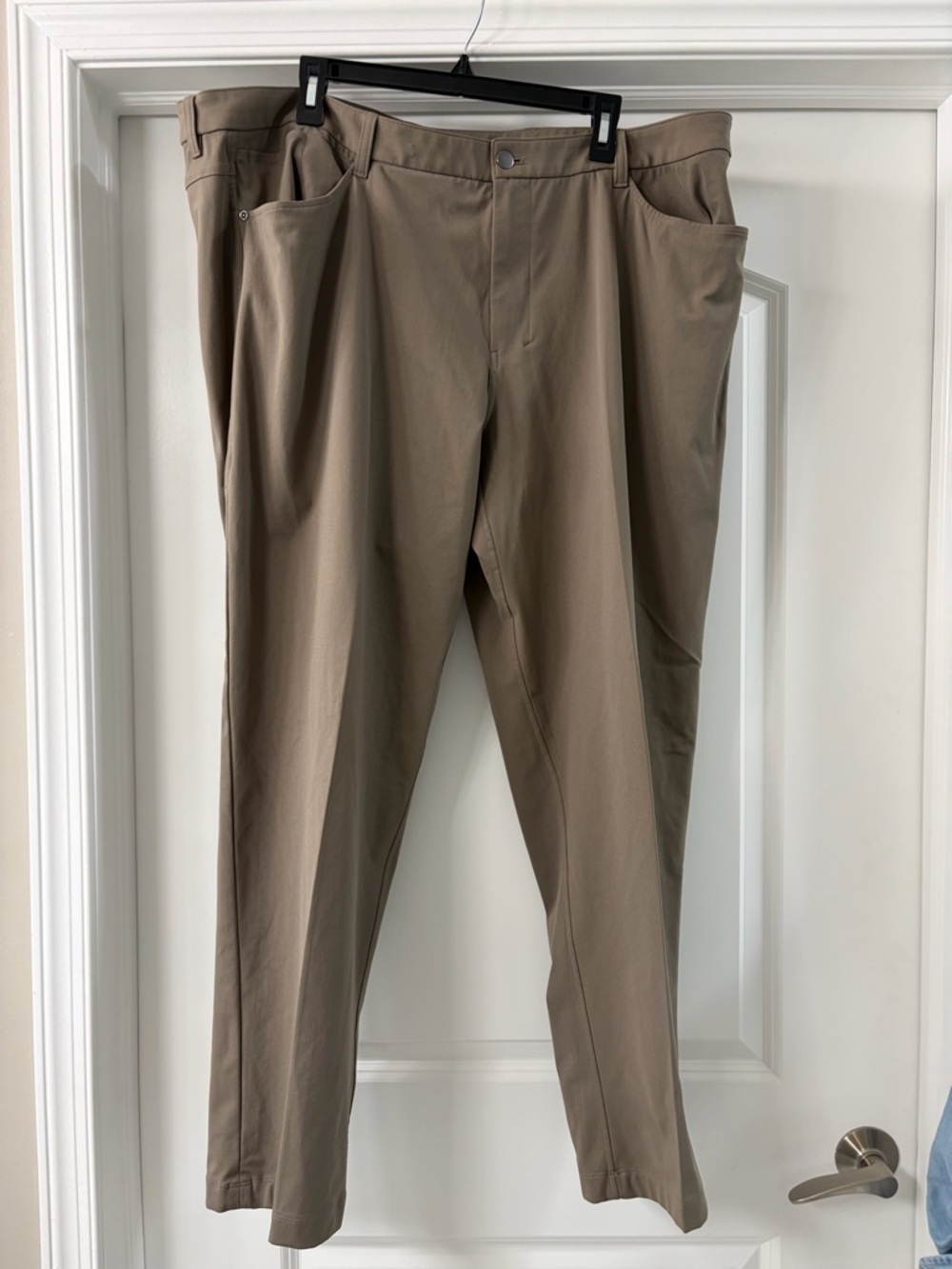 Lululemon Mens Sz 46 X 30 ABC Classic 5 Pocket Pants Khaki Tan Athleisure Career